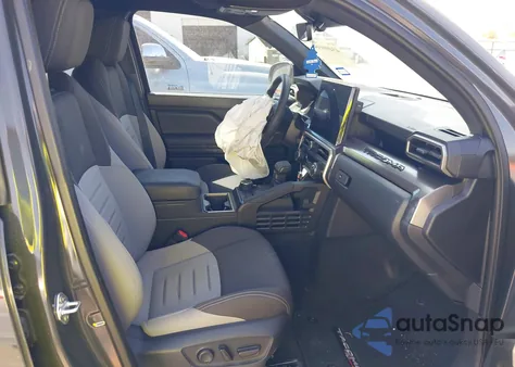 2025 Toyota Tacoma Trd Off Road z USA, uszkodzony, nr VIN 3TMLB5JN3SM101368